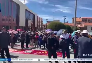 Profesores del SUTE acatan segundo día de paro en Puno