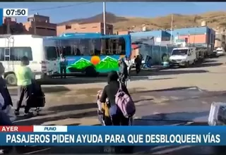 Puno: Pasajeros varados por bloqueo de vía Desaguadero