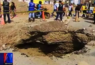 Chosica: aislan zona donde apareció extenso forado en el puente Colorado