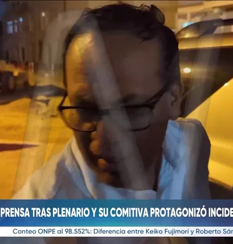Sánchez evitó a la prensa tras plenario