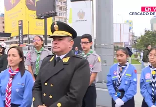 Scouts dirigen tránsito en homenaje a Santa Rosa de Lima