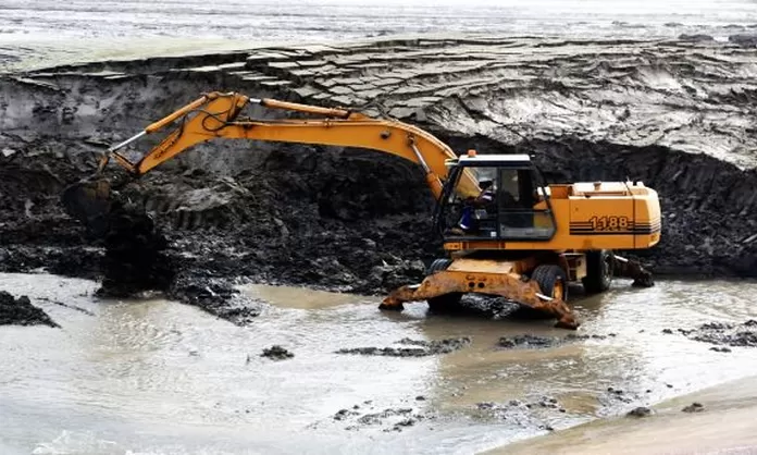 Sedapal retira 300 mil toneladas de lodo de La Atarjea tras caída de