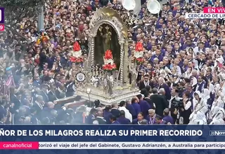 Señor de los Milagros realiza su primer recorrido