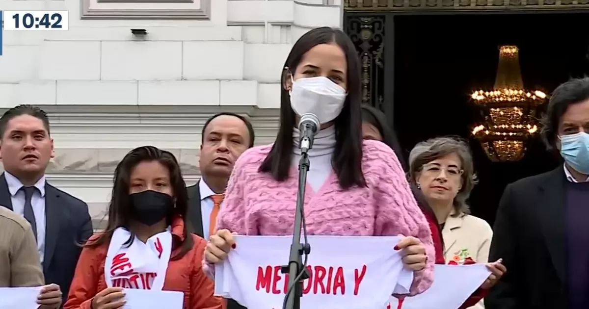 Sigrid Bazán: Vamos a alzar la voz contra el informe Cavero, que jamás citó a los familiares de Inti y Bryan