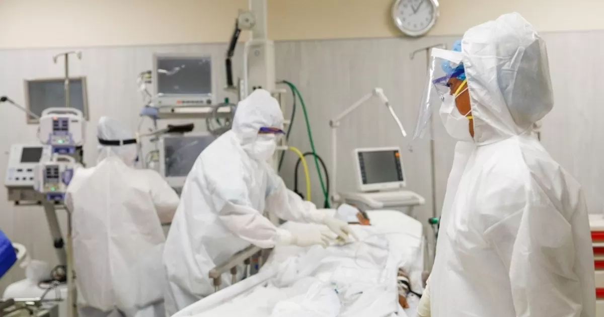 Sociedad peruana de medicina intensiva: 90 % de pacientes COVID-19 en UCI no se vacunó Sociedad peruana de medicina intensiva: 90 % de pacientes COVID-19 en UCI no se vacunó