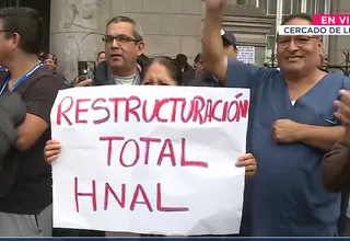 Trabajadores del Hospital Loayza exigen cambios en altos cargos administrativos