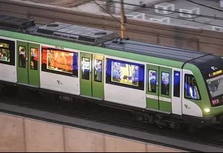 Usuarios del Metro de Lima reportan retraso de trenes en estación Bayóvar