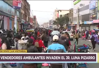 La Victoria: Ambulantes toman el jirón Luna Pizarro sin respetar la distancia social