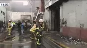 La Victoria: Bomberos confinaron incendio que afectó fábrica de sillas - Noticias de incendio-forestal
