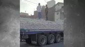 [VIDEO] Arequipa: Policía interviene camión cargado con bolsas de pegamento adulterado - Noticias de hospital-negreiros