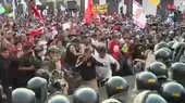  [VIDEO] Incidentes durante marcha a favor del presidente Castillo - Noticias de marchas
