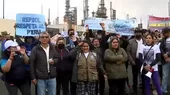 [VIDEO] Protestas frente a refinería de Repsol  - Noticias de refineria