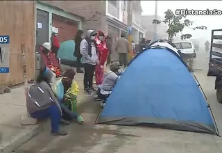 Villa El Salvador: Familias desalojadas de Lomo de Corvina pernoctaron en la calle