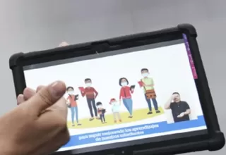 Martín Vizcarra anunció que tablets serán entregadas a escolares desde la otra semana