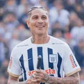 Paolo Guerrero se emocion&oacute; hasta las l&aacute;grimas en su presentaci&oacute;n