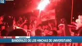 Alianza Lima vs. Universitario: hinchas cremas realizan banderazo en hotel de concentración - Noticias de seleccion-peruana-femenina