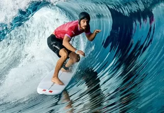 ¡Acaricia la gloria! Alonso Correa clasificó a semifinales del surf en París 2024