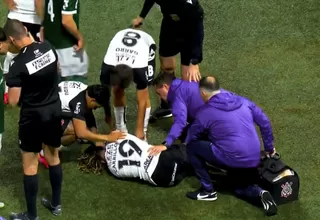 André Carrillo salió lesionado del partido de Corinthians y preocupa en Videna