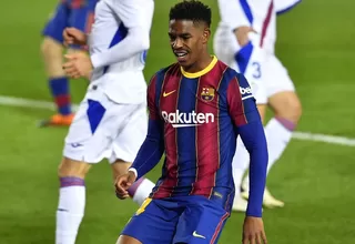 Barcelona traspasó a Junior Firpo al Leeds United de Marcelo Bielsa