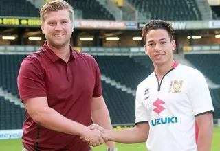 Cristian Benavente fichó por el MK Dons de Inglaterra