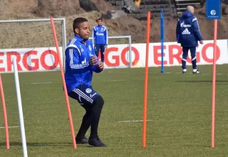 Jefferson Farfán volvió a los entrenamientos del Schalke 04