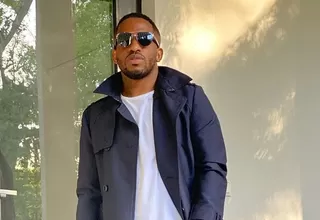 Jefferson Farfán 'vende' manzanas en Rusia mientras analiza su futuro