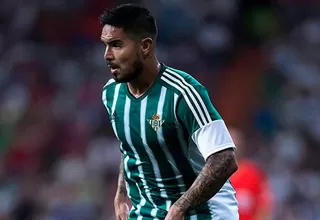 Betis, con Vargas en el campo, cayó en casa ante La Coruña