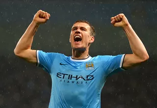 Manchester City goleó y quedó muy cerca del título de la Premier League