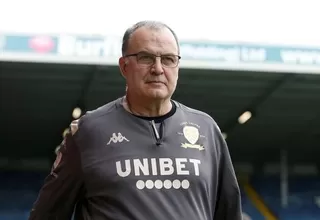 Marcelo Bielsa seguirá como técnico del Leeds United y ya piensa en el Liverpool