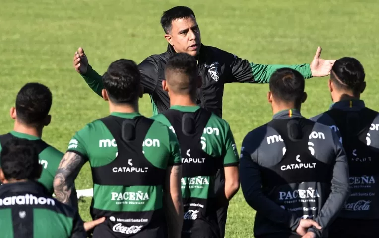 Bolivia presenta dos bajas por lesión de cara al partido con Perú por Eliminatorias Bolivia presenta dos bajas por lesión de cara al partido con Perú por Eliminatorias