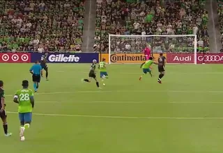 Raúl Ruidíaz marcó un tremendo golazo desde unos 35 metros con Seattle Sounders