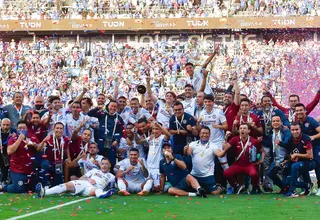 Reynoso sumó otro trofeo: Cruz Azul venció 2-1 a León y ganó título de Campeón de Campeones