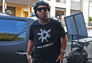 Ronaldinho anunció que dio positivo por COVID-19