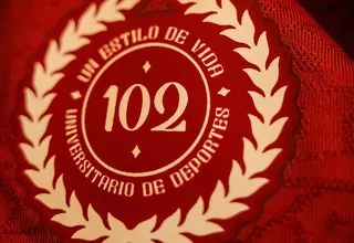 Universitario presentó su nueva camiseta por sus 102 años
