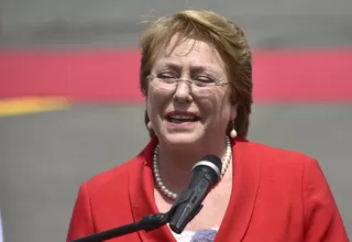 Apoyo a presidenta Bachelet cae a nivel récord en medio de escándalo por su hijo