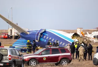 Avión con 67 personas abordo se estrelló en Kazajistán