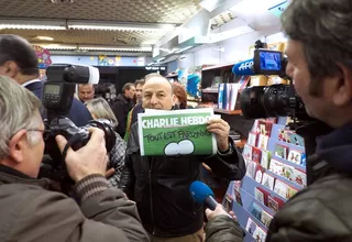 Revista Charlie Hebdo con Mahoma en la portada se agotó en quioscos franceses