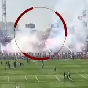 Chile: Colapsa estructura de una tribuna de estadio