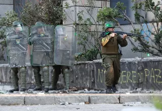 Chile: Prisión preventiva para 2 policías por torturas a menor en protestas