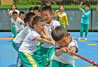 China autoriza a sus ciudadanos tener tres hijos por familia