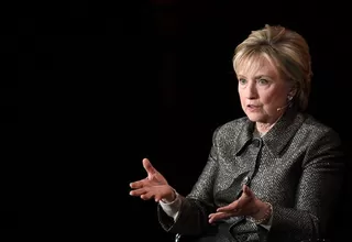 Clinton defendió atacar bases aéreas sirias horas antes de la orden de Trump