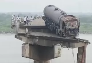 Colapso de puente en India deja al menos 10 muertos por lluvias