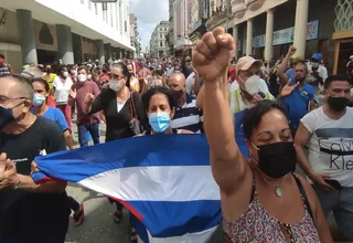 Miles marchan en Cuba contra el gobierno de Miguel Díaz-Canel