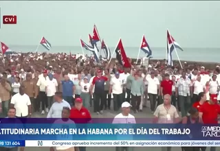 Cuba: Miles de personas marchan en La Habana por Día del Trabajo