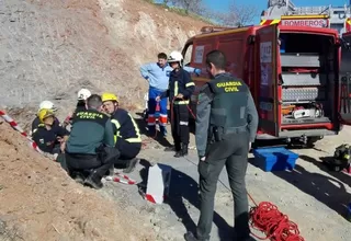 España: la desesperada búsqueda de un niño que cayó a un pozo de 110 metros