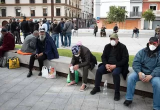 Gobierno español amenaza a Madrid con intervenir ante descontrol de la pandemia 