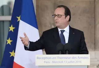 François Hollande le paga 10 mil euros mensuales a su peluquero