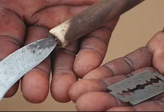 Gambia penaliza la ablación del clítoris