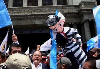 Guatemala: manifestantes exigen la dimisión del presidente