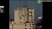 Israel destruye edificio que albergaba oficinas de la cadena televisiva palestina - Noticias de gaza